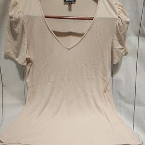 Light pink cap sleeve express shirt